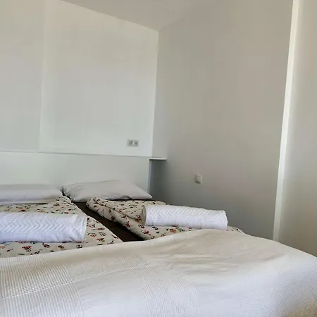Appartamento Fuer 2 Personen Am *